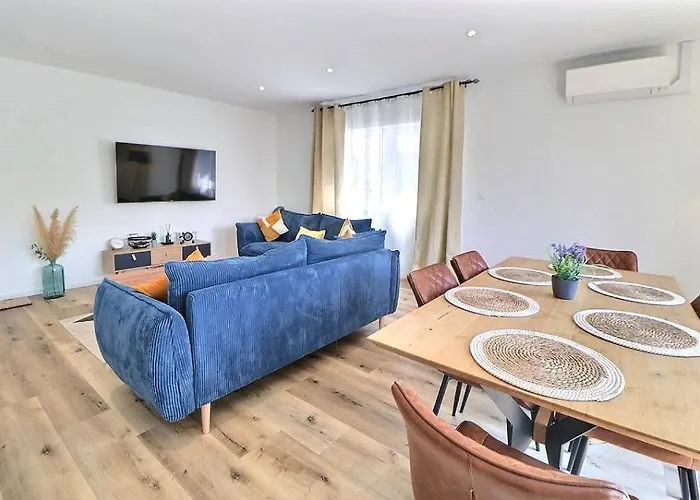Apartament Alsace A Climatisee Garage, Parking Et Terrasse